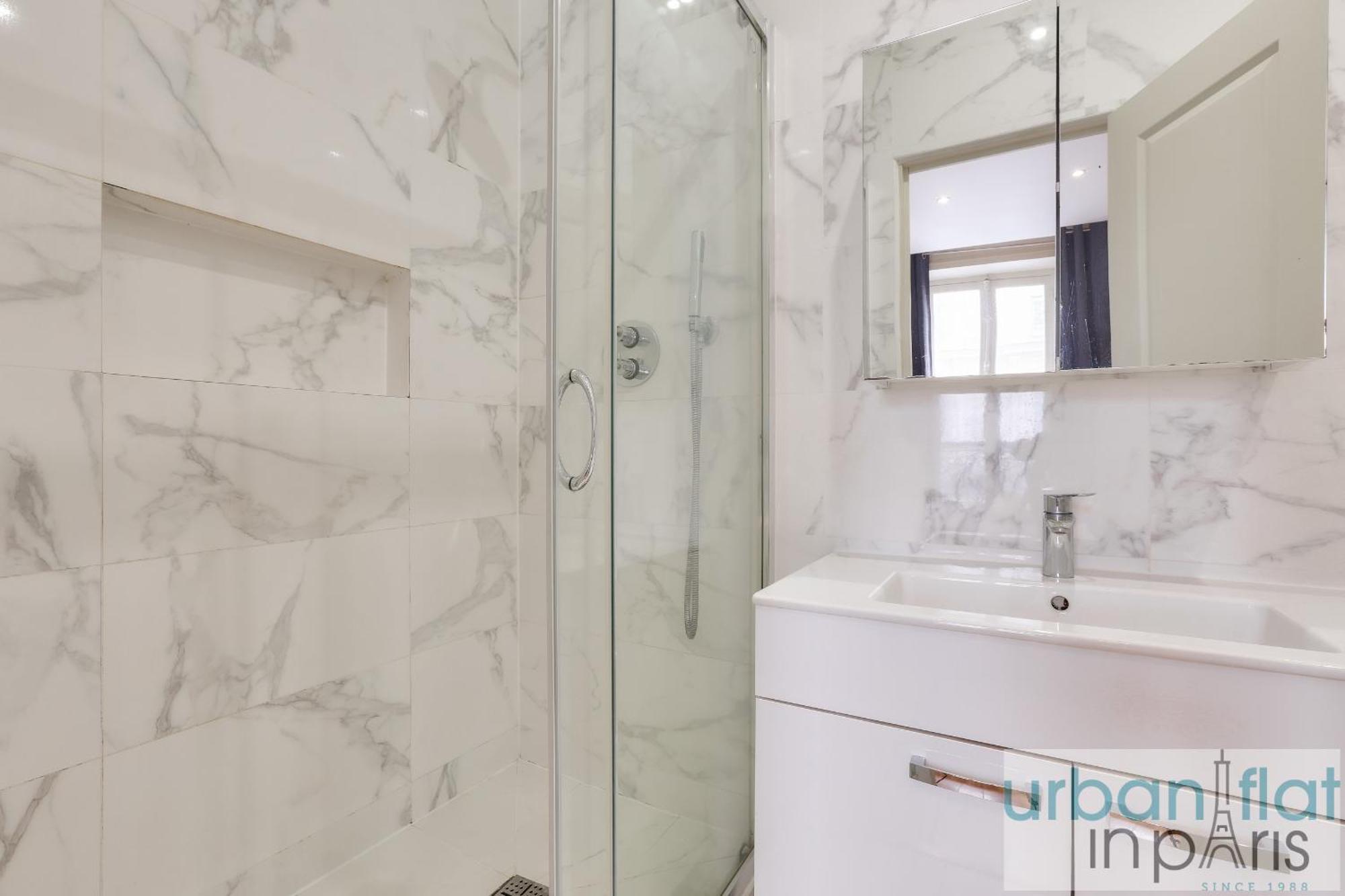 Appartement 61- Big Luxury Parisian Flat 2dd *